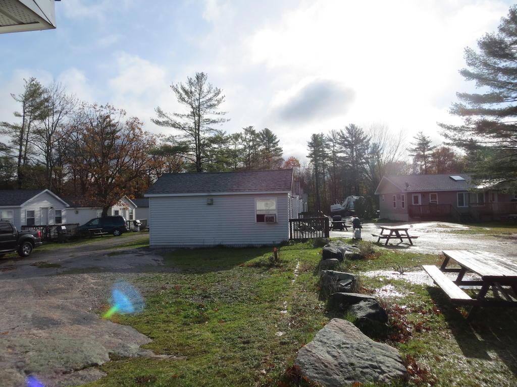 Halls Cottages Honey Harbor Kamer foto